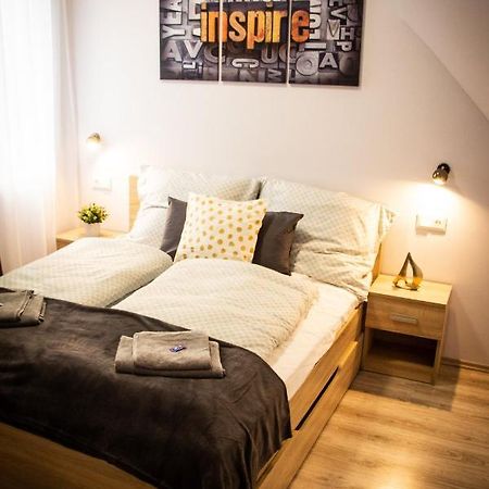 Loli Apartman Мишкольц Экстерьер фото